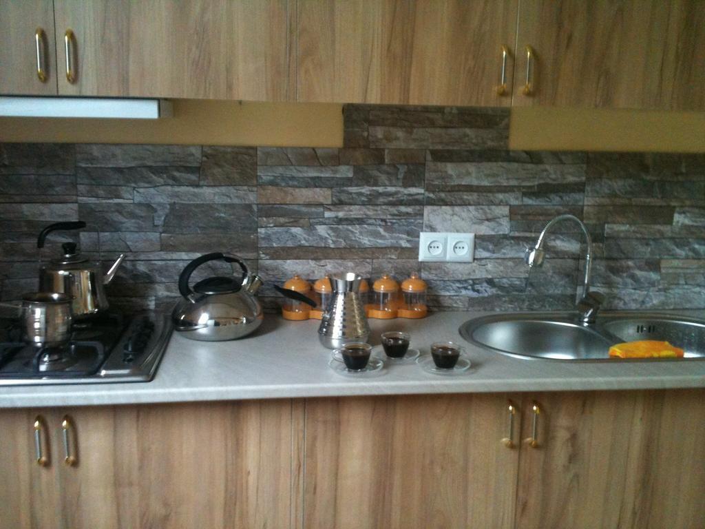 White Guest House Batumi Zimmer foto
